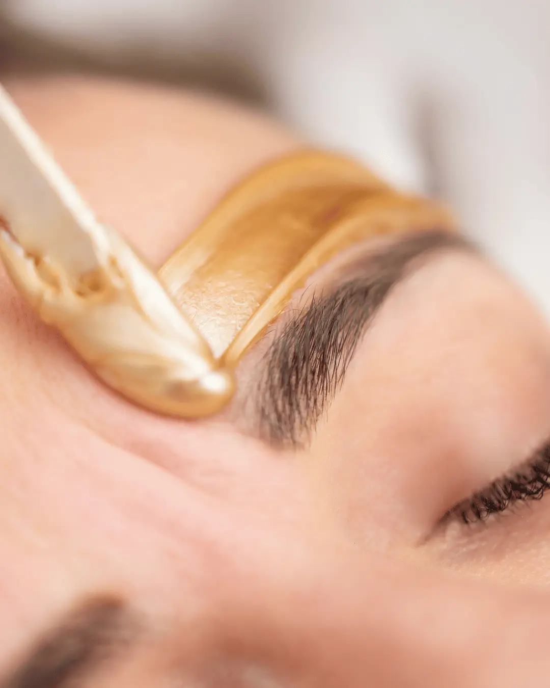 Brow Sculpture, Wax & Tint